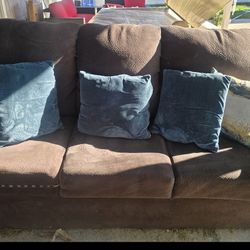 Comodos Sofas