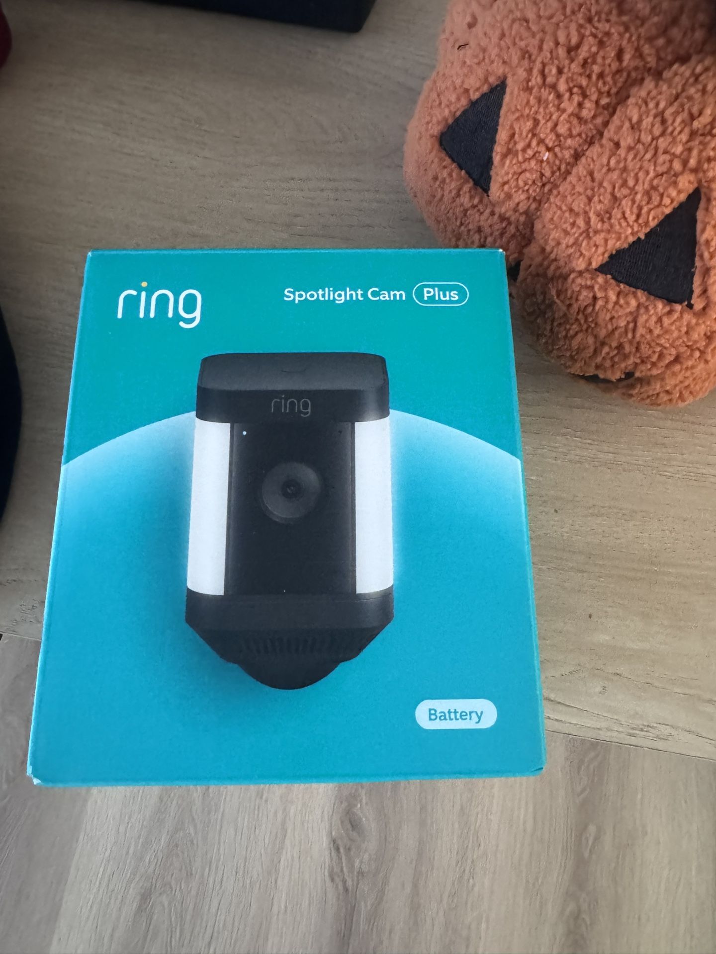 Ring Spot Light Cam Plus