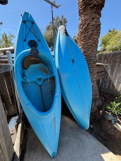 Kayaks sun dolphin 8ft (holes)