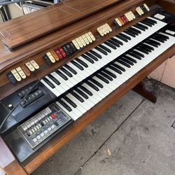 Rhapsody 628 Organ