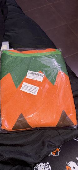 Pumpkin outfit for Halloween