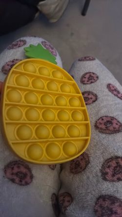 Pineapple pop it