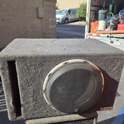 12" JL W6 In Ported Box And JL 1000watt Amp