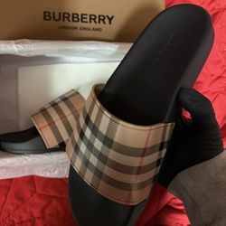 Burberry slides 
