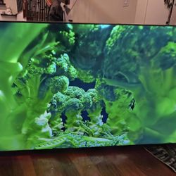 Brand New Sony Bravia 7 75