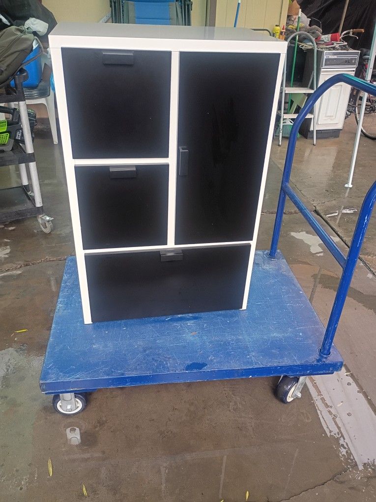 Small Dresser - Cajonera Chica