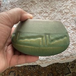 Rookwood  Matte Green Pottery Z Line Mint Shape No Chips Highly Coveted Brand Among Collectors Of Arts And Crafts Collectors. 