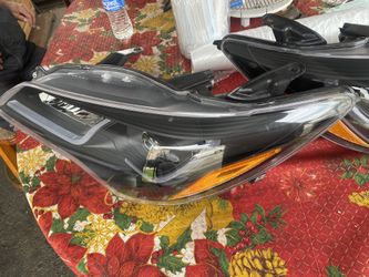 Toyota Camry 2013-2016 Headlights
