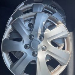 Car wheel cover (3 pieces)