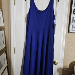 New womans size 3x Long dress (56%Rayon 38%nylon 6%spandex)

