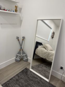 Full length mirror BRAND NEW!!