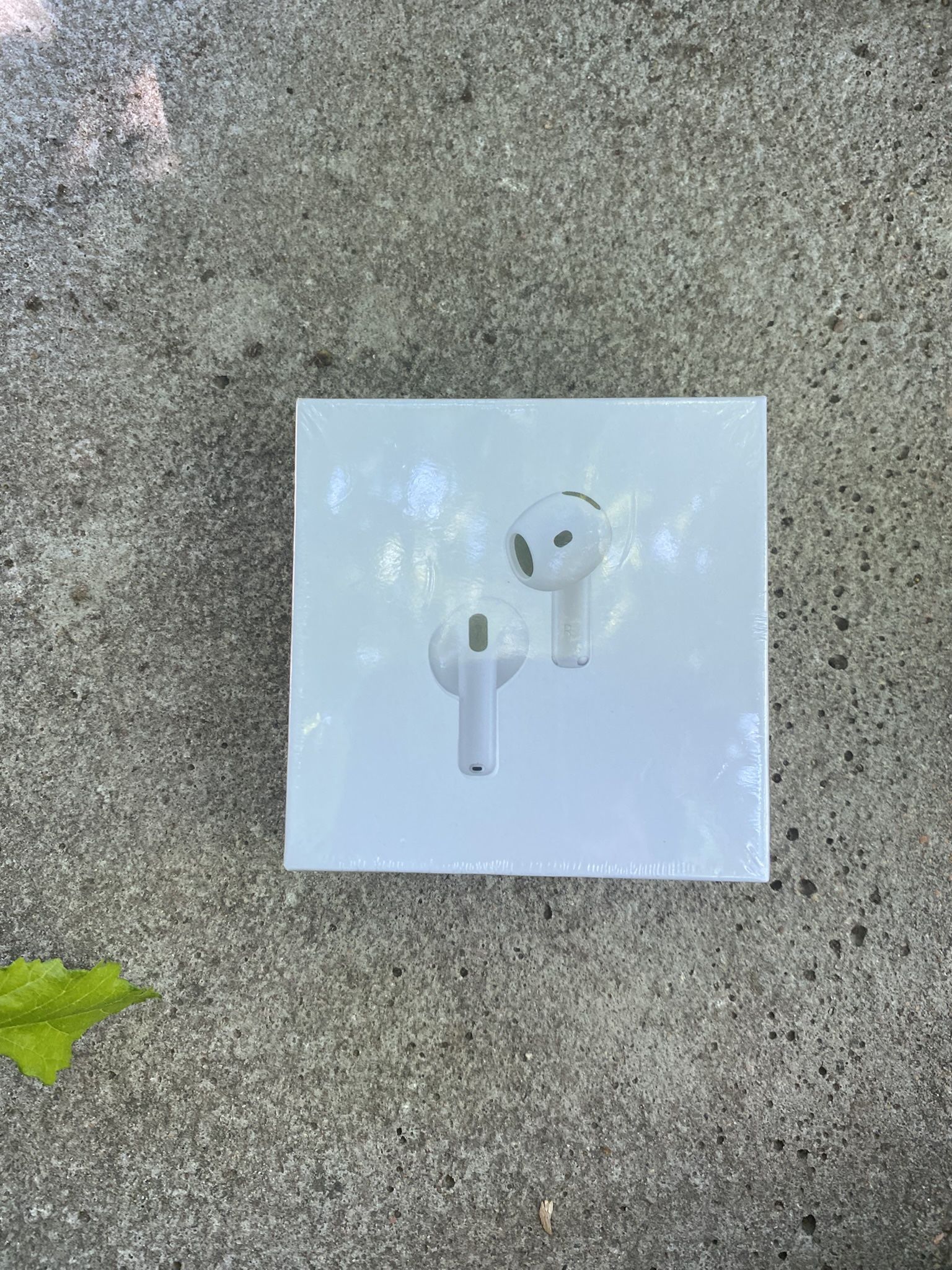Airpods 4