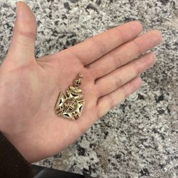 Antique 14k Freemason necklace pendant