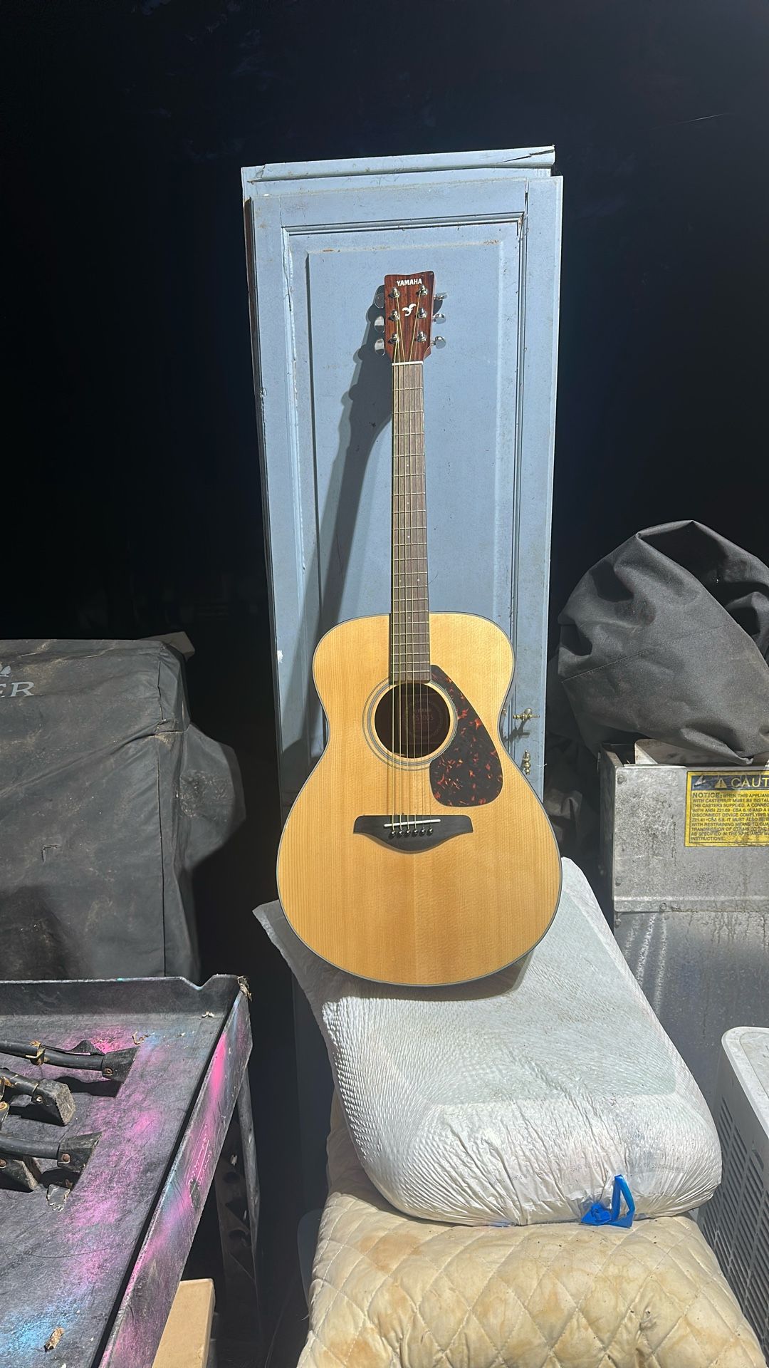 Yamaha Fs700s Guitar