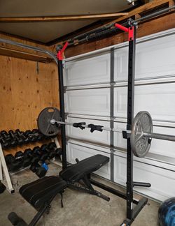 Weight rack with pull up bar