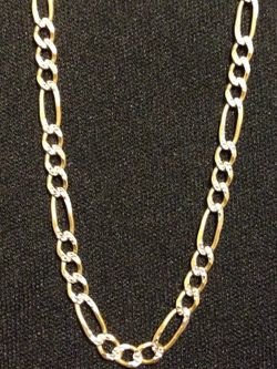 14k Italy figaro chain 5mm long 24" grams 12.1