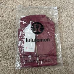 BURGUNDY LULULEMON JACKET (READ DESCRIPTION)