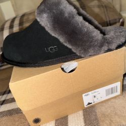 Ugg slippers
