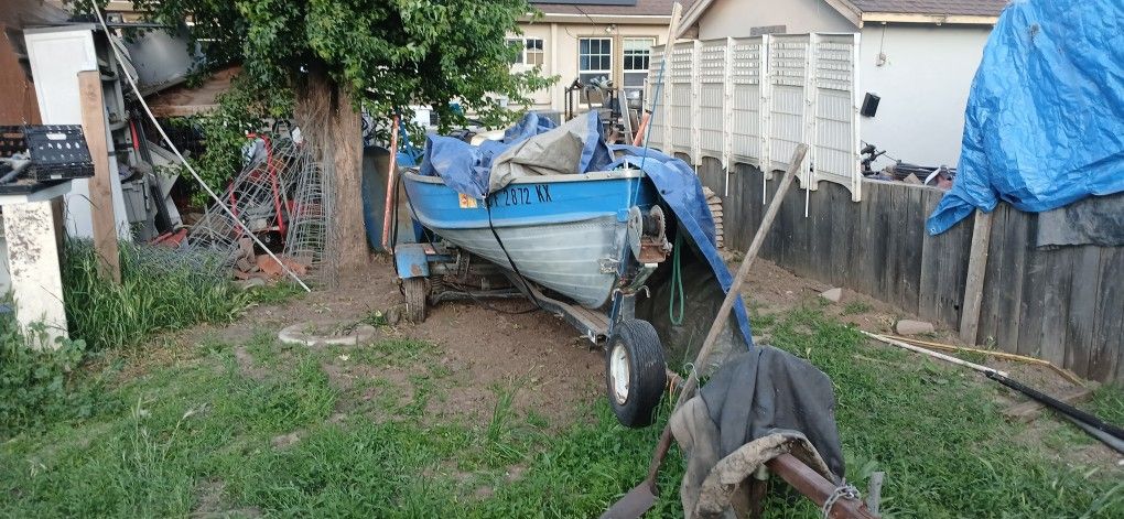 Aluminum Fishing Boat