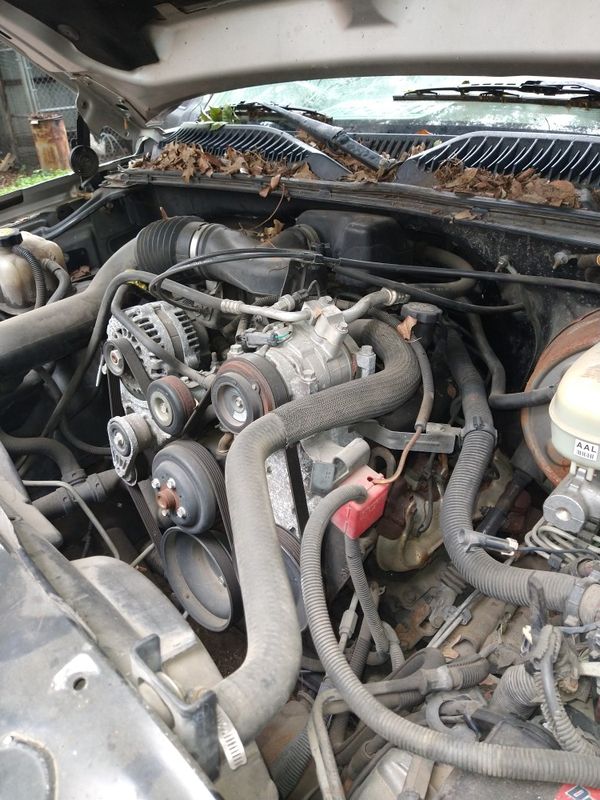 05 Chevy Silverado Motor