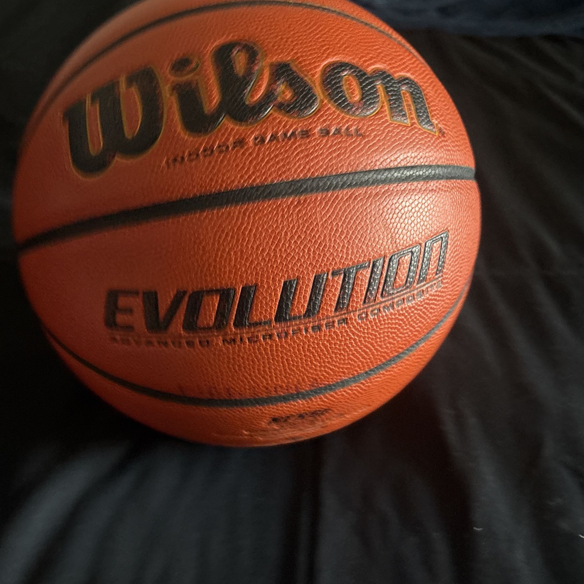 Wilson Evolution Advanced