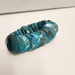 Blue Shell Beaded Elastic Bracelet, Vintage, Beach, Island (T12)