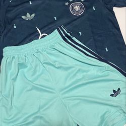 Adidas outfit set