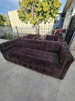 Sofa And Couch 