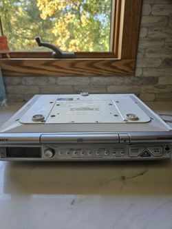 Sony Under Cabinet Radio/CD Player