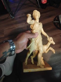 Vintage Resin ( Diana 'the huntress' of  Versailles)