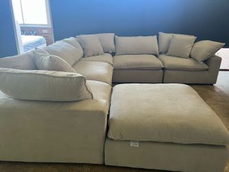 Modular Sofa，$1280