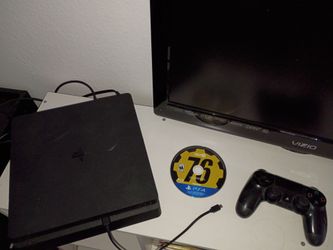 PS4 Slim - PlayStation 4