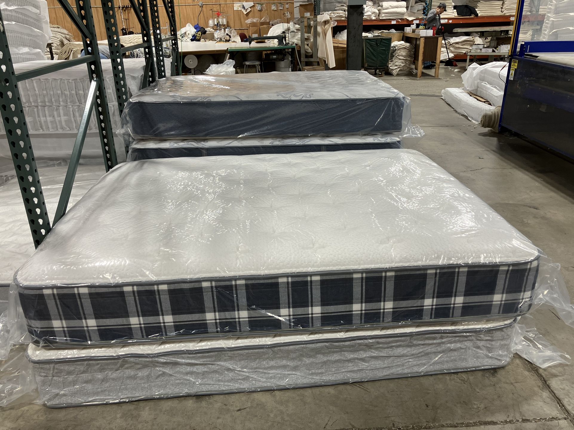 New Mattress, Boxprings & Metal Frame, Best Quality Low Prices, All New In Plastic. Twin Mattress Starting At $99. Hablamos Español.
