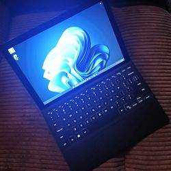Dell Touchscreen 2 In 1 Laptop/Tablet Intel Core i5-8350u 8 GB RAM 256 GB SSD Webcam x2 1080P LCD USB C Thunderbolt Port Windows 11 Professional 