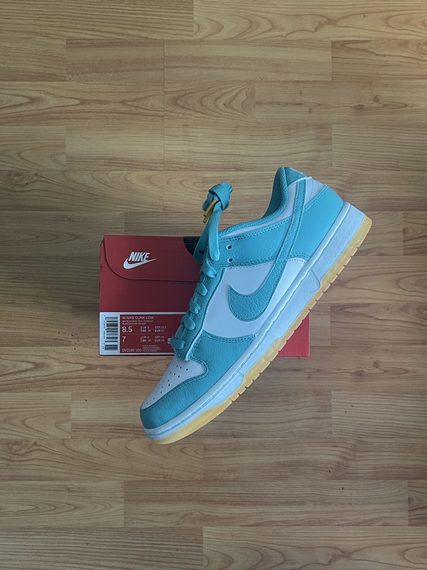 Nike Dunk Low Teal Zeal Size 8.5W