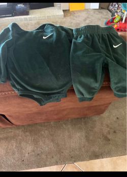 Baby Nike outfit