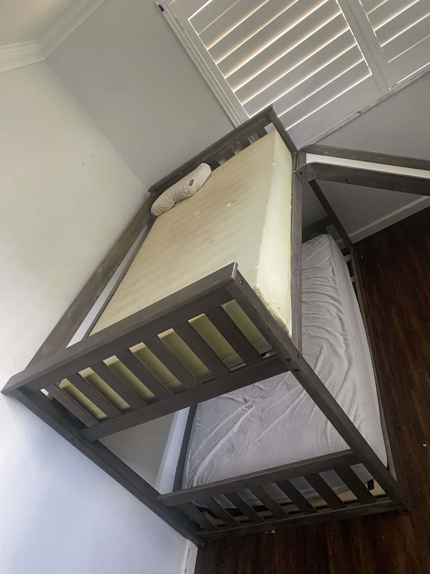 Bunk Bed With Slide