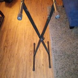 On Stage Keyboard Stand