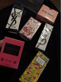 perfumes / colognes