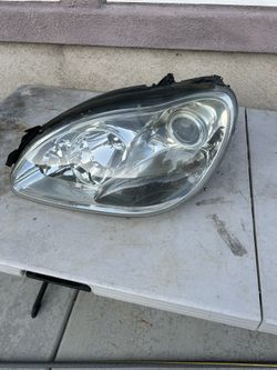 Left headlight for Mercedes-Benz S 500