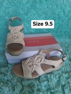 New women’s wedges shoes size 9.5
