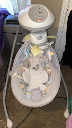Electric baby swing