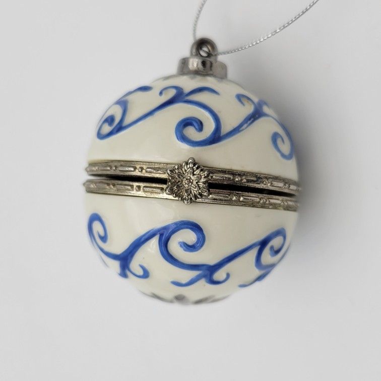 Vintage Ceramic Ornament Ring Box In Blue White And Silver Christmas Holidays Engagement Gift Box Trinket Box
