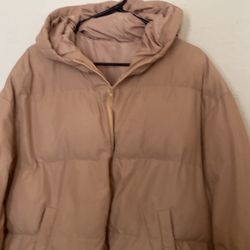 women’s pink puffer jacket 