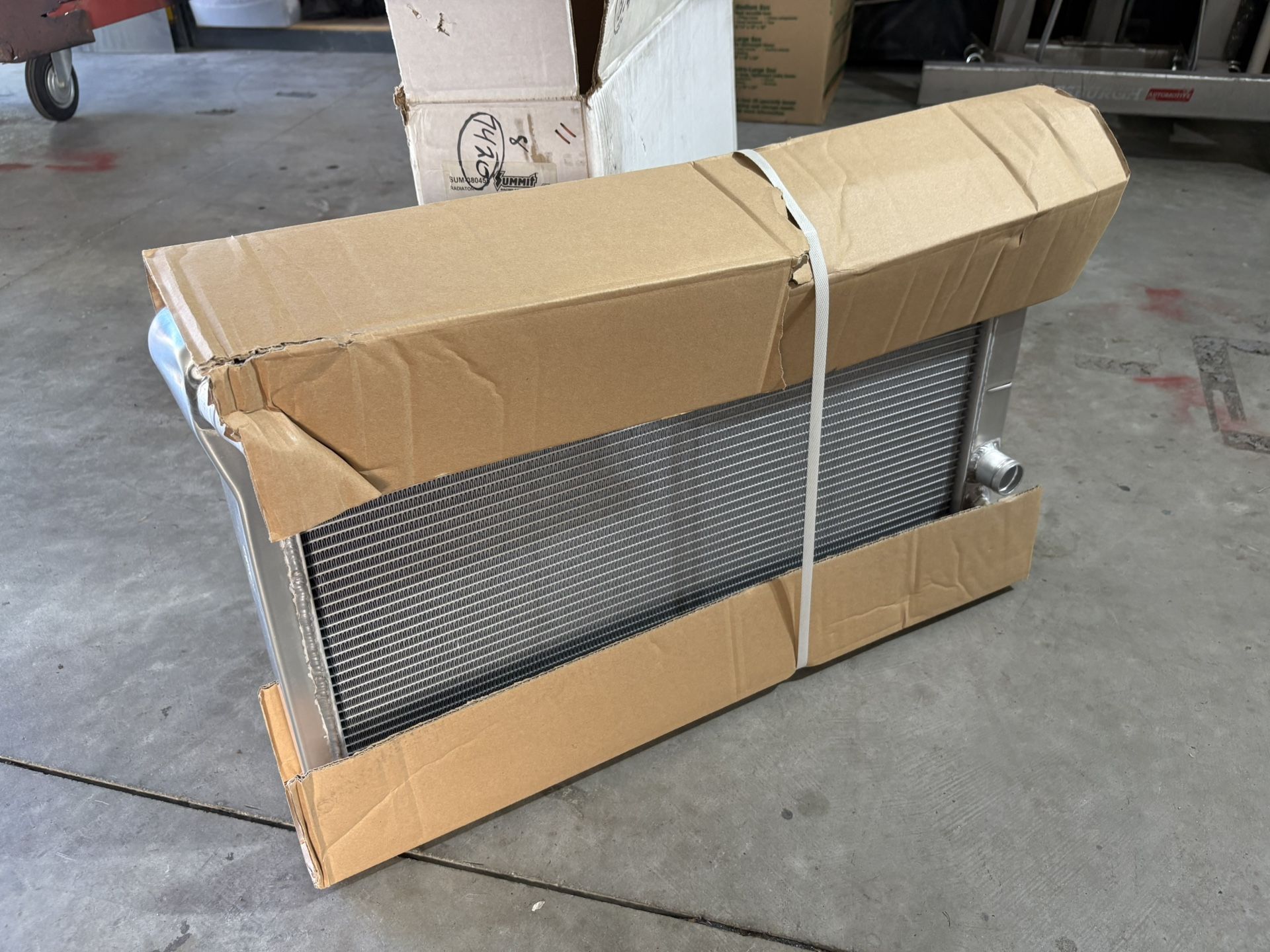 Brand New Aluminum Radiator 82-92 Camaro, Firebird, F Body