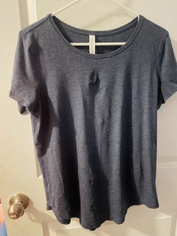 Lululemon short sleeve shirt