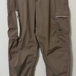 Nike Sportswear Essential Utility Pants Tan Mens Size 34 x 27