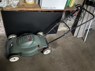 Black & Decker 24-Volt Cordless Electric Lawn Mower with Bag�-�$125�(FREE  DELIVERY!!!) for Sale in Salem, OR - OfferUp