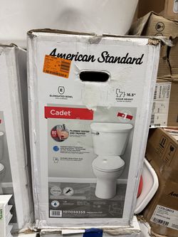 Elongated Toilet American Standard Cadet