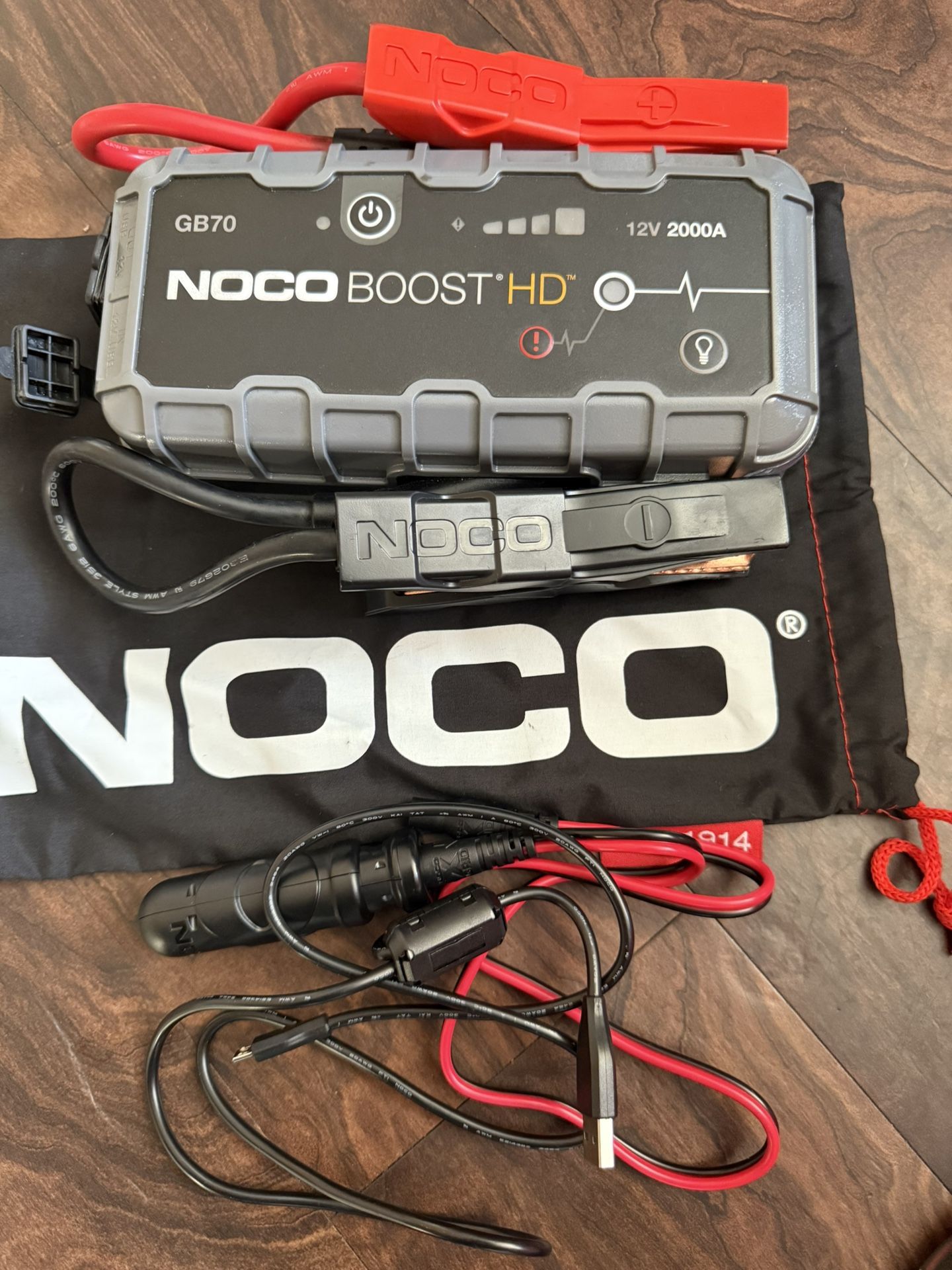 NOCO BOOST HD GB70 $180:00 Battery Jumper